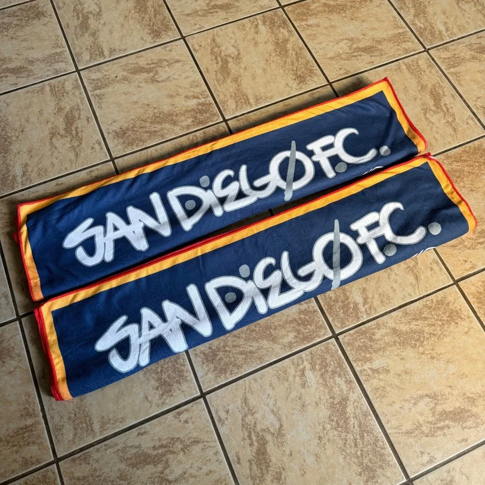 San Diego FC Beach Towel Snapdragon Stadium‎ Hirving Lozano Dreyer SGA Lot Of 2